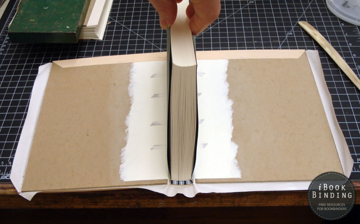 Finally got my hands on some bookcloth and this is the result! :  r/bookbinding